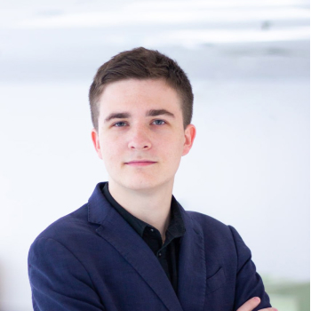 Александр Калашников